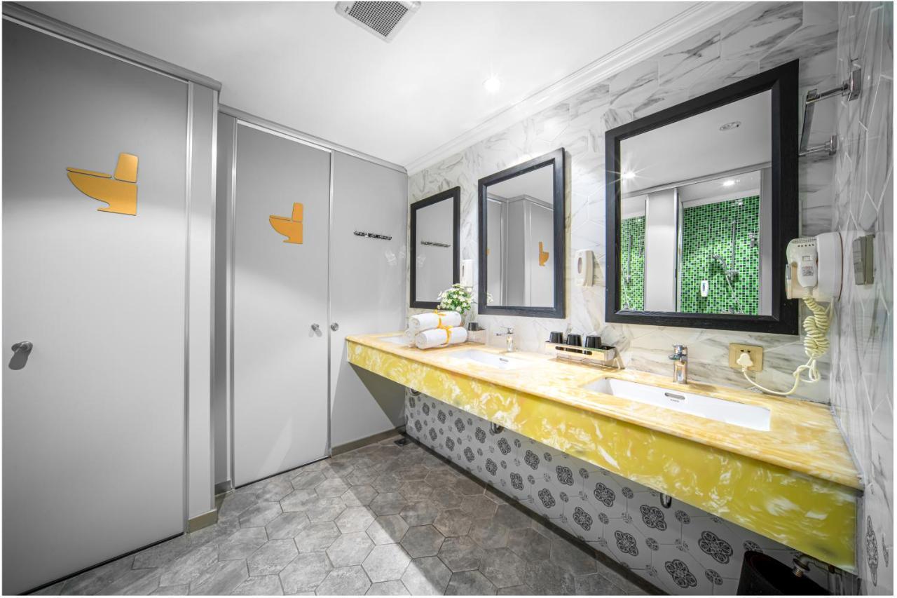 Little Charm Hanoi Hostel - Homestay Esterno foto